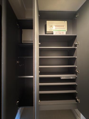 シューズボックス