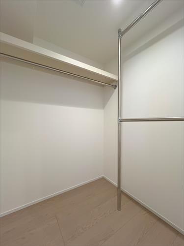 WIC（洋室約７帖）