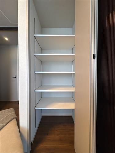 リビングにある物入