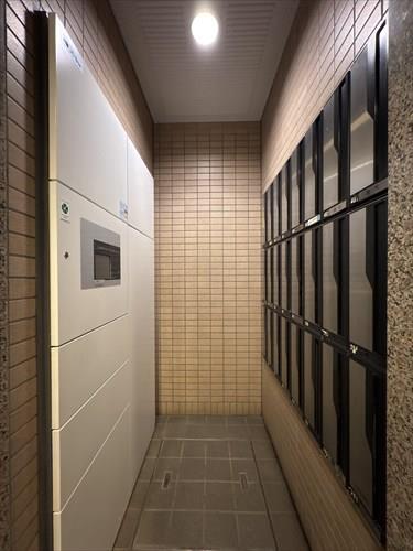 郵便ポストと宅配BOX