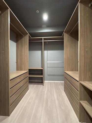 ウォークインクローゼット