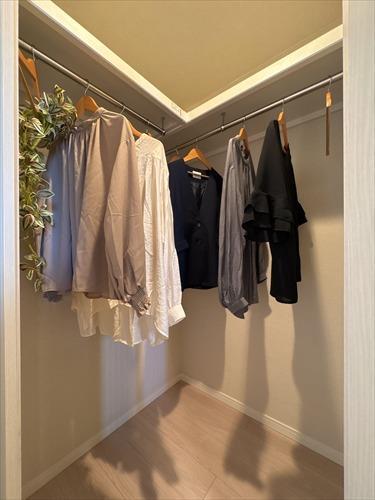 洋室（約5.9帖）のWIC