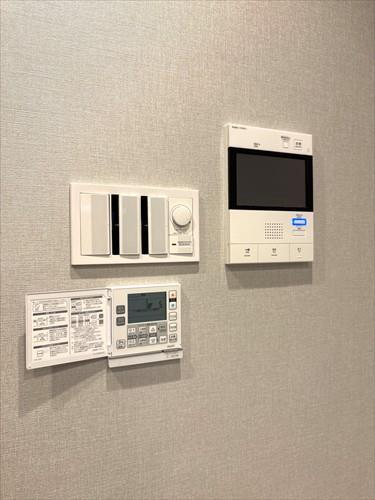 モニター付きインターホン、床暖房