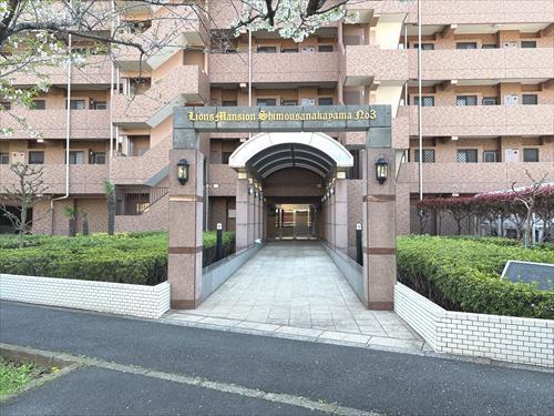 エントランス(2026年4月撮影)