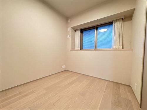 洋室（約4.3帖）