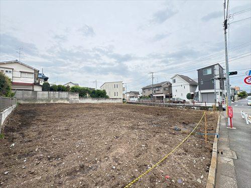 現地※写真手前側が1号地 現地※写真手前側が1号地