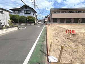 西側前面道路（北側方向）