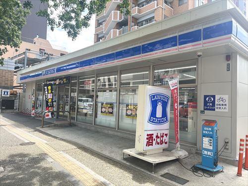ローソン六本松大通り店まで100ｍ