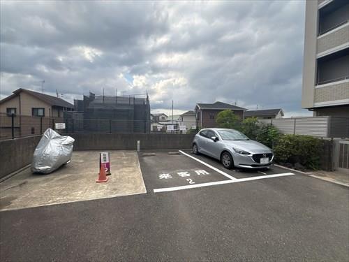 来客用駐車場