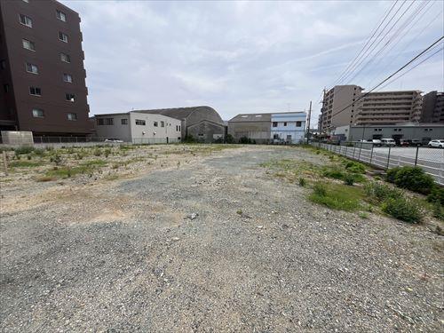 敷地内（別角度撮影4）