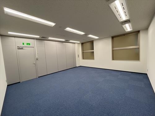２階　北西側事務所（会議室）