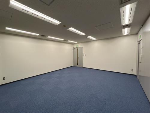 ２階　北西側事務所（会議室）
