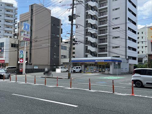 ローソン久留米大手町店まで徒歩３分