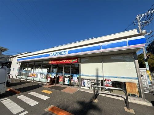 ローソン狛江岩戸北三丁目店まで380m