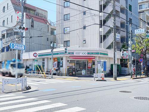 ローソンストア100中野5丁目店190m
