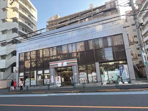 セブンイレブン早稲田通り店200m