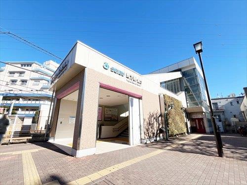 西武鉄道新宿線野方駅まで徒歩13分