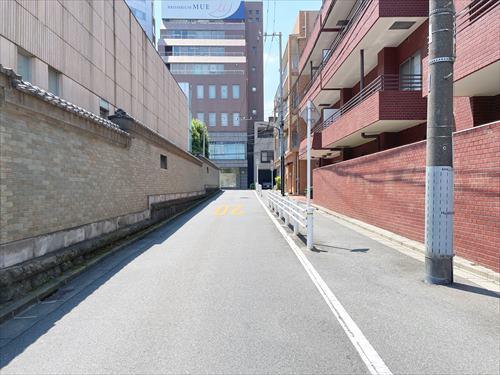 現地前面道路