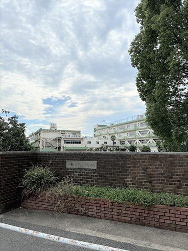 小金井緑小学校（1170ｍ　徒歩15分）