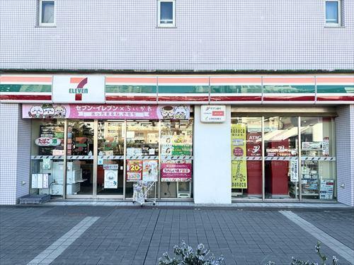 セブンイレブン三鷹駅前店50ｍ徒歩1分