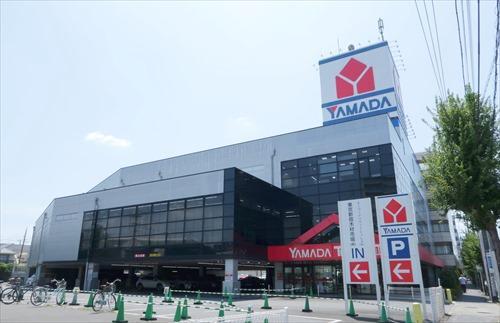 ヤマダデンキテックランド東京本店890ｍ