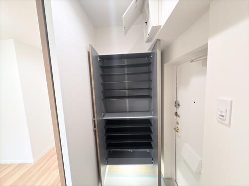 シューズボックス