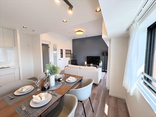 リビング(16.9帖)