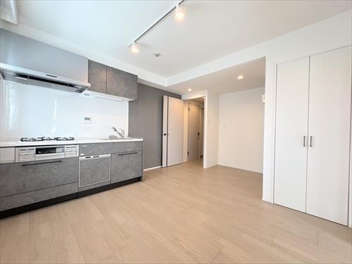 ダイニングキッチン約8.9帖