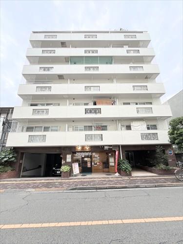 外観(2025年10月撮影)