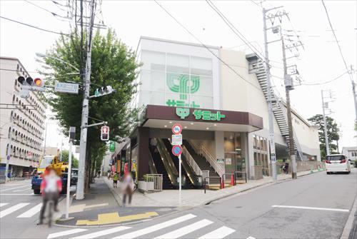 サミットストア本天沼店まで900ｍ