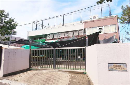 本天沼保育園まで410ｍ