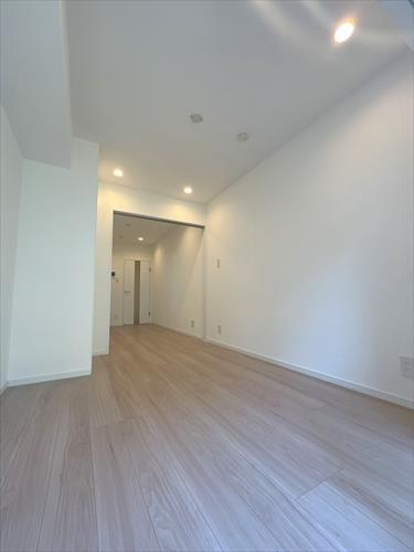 南側洋室(2026年3月撮影）