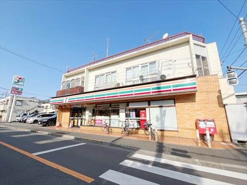 セブンイレブン吉祥寺北町5丁目店280m