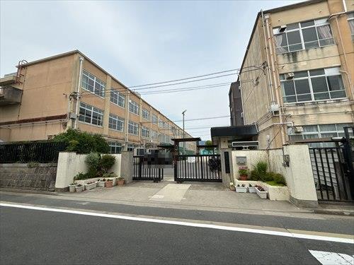 京都市立葵小学校