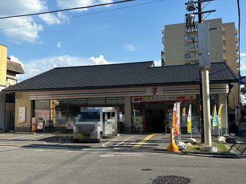 セブンイレブン京都堀川今出川店