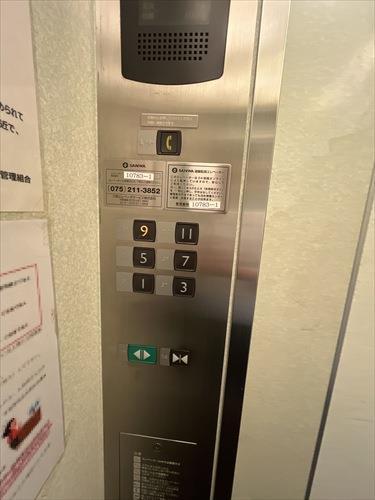 ⑦エレベーター