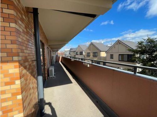 ⑧バルコニー東側