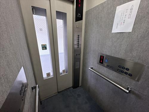 ⑱エレベーター