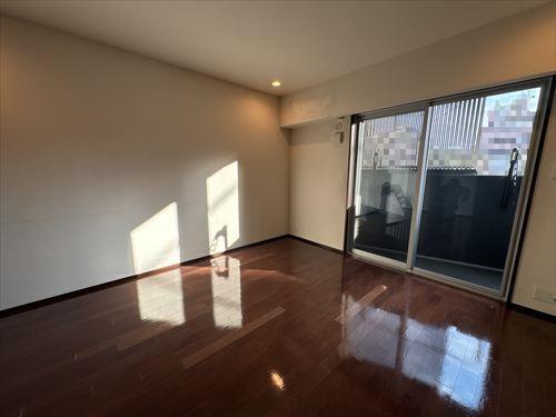 ⑦1階南側洋室(2)