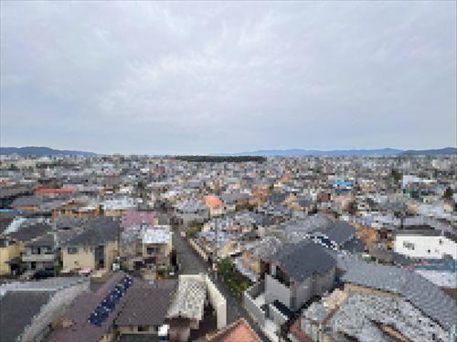 ⑯バルコニーからの眺望