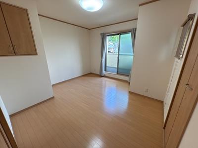 ⑨2階北東側洋室