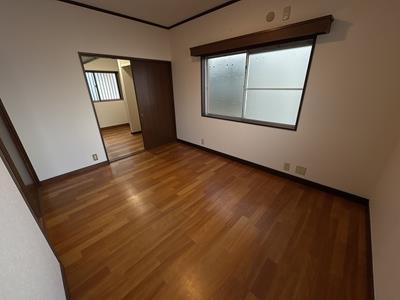 ⑬2階約6.0帖洋室