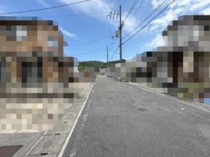 ㉓東側前面道路(北向き)