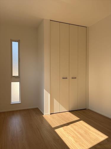 南西側洋室②　令和８年3月撮影