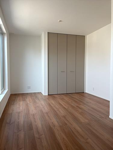 南西側洋室⑦　令和８年3月撮影