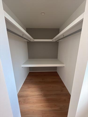 ウォークインクローゼット　令和８年3月撮