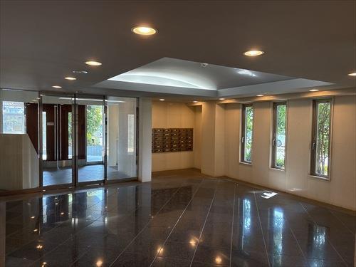 エントランスホール