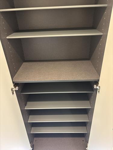 シューズボックス