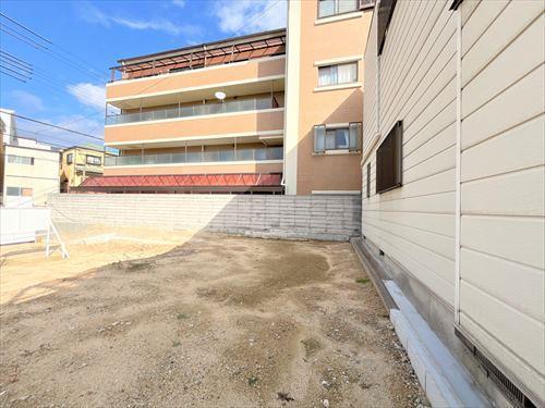 現地右側（2025年11月撮影）