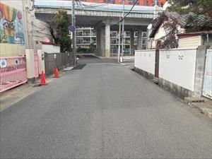 南西側前面道路②2026年2月撮影